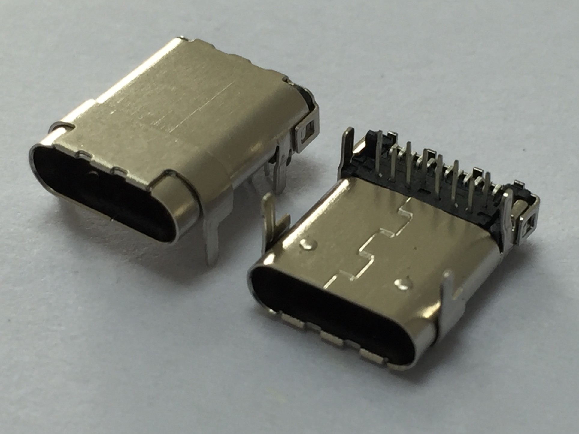 USB TYPE C 卧式DIP+SMT母座